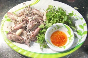 Quán Ăn Lâm Làng Chài - Hải Sản Tươi Sống