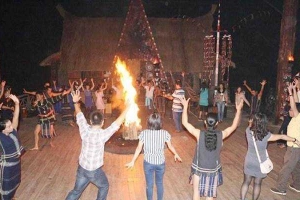 Làng Dân Tộc Xã Lát