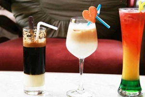 Lãng Du Cafe - Trần Hưng Đạo