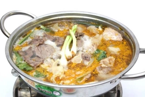 Quán Ăn Lẩu Bò 651