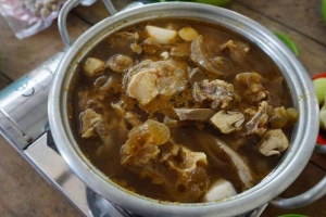 Quán Ăn Lẩu Bò A Tiến