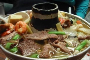 Quán Ăn Lẩu Bò & Ốc - Vườn Chuối