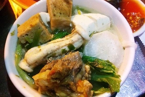 Quán Ăn Lẩu Bò Trần Phú - Vỉa Hè