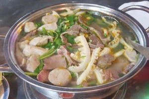 Quán Ăn Lẩu Bò Tư Công Viên