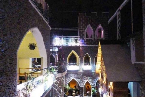Lâu Đài Cafe