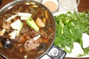 Quán Ăn Lẩu Dê Đức Hùng - Thống Nhất