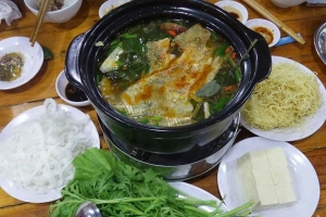 Quán Ăn Lẩu Dê Núi Ngự