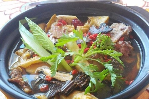 Quán Ăn Lẩu Dê Yên Hồng Quang 2 - Đường Số 14