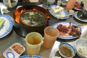 Quán Ăn Lẩu Đuôi Bò - Cầu Bươu