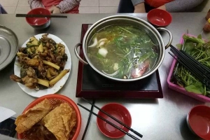 Quán Ăn Lẩu Ếch 99