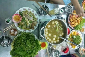 Quán Ăn Lẩu Khổ Qua Thác Lác