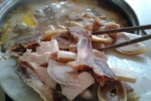 Quán Ăn Lẩu Lòng Bò Lai Rai - TT ĐH Thương Mại