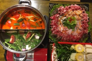 Quán Ăn Lẩu Nhà Làm - Bún Thái Hải Sản