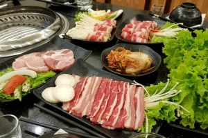 Quán Ăn Lẩu & Nướng - KĐT Việt Hưng