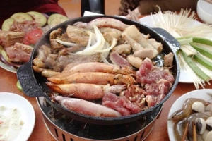 Quán Ăn Lẩu Nướng Tân Lạc Viên