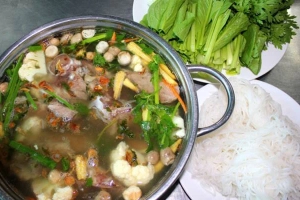 Quán Ăn Lẩu Xí Quách Mang Về