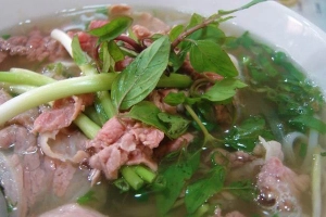 Quán Ăn Lê Béo - Phở Bò & Lẩu Gầu Bò
