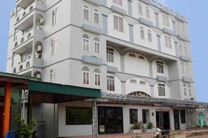 Le Pont Minh Chau Hotel - Quan Lạn