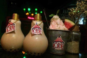 Lều Coffee - Tạ Hiện
