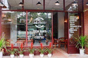 Levain Bakery & Coffee