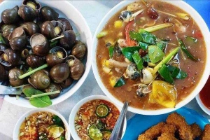 Liên Quán - Ốc & Các Món Ăn Vặt