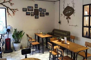 Link Cafe & Deli