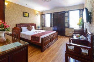 Little Hanoi Diamond Hotel - Bát Đàn