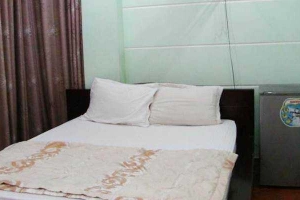 Loan Phượng Hotel