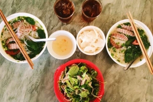 Loan Thuý - Bún Bề Bề