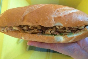 Long Phượng Bakery - Bánh Mì, Bún Chả & Ăn Vặt