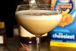Long Play Bar - Ngõ Bảo Khánh
