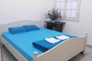 Long Thảo Hostel