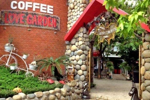 Love Garden Cafe