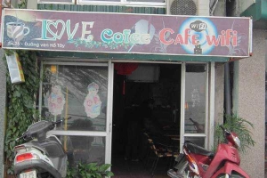 Love One Cafe