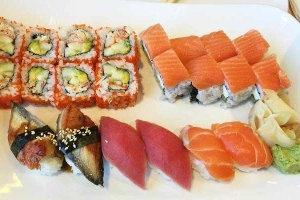 Love Sushi Lounge Cafe - Tôn Đức Thắng