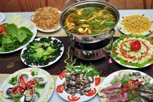 Lửa Đỏ - Quán Ăn Gia Đình