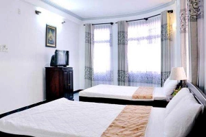 Lực Xoan Hotel