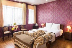 Lucky Star Hotel