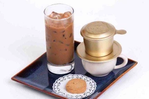 Lùn Coffee - Đồng Khởi