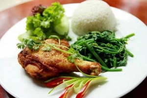 Quán Ăn Lusy - Cơm Văn Phòng