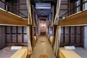 Luxury Backpackers