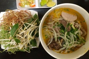 Quán Ăn Mạ Vui - Bún Bò Huế