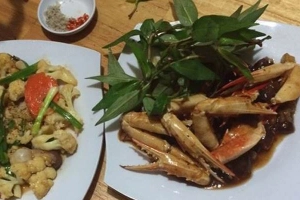 Quán Ăn Mái Lá Quán - Phan Văn Đối