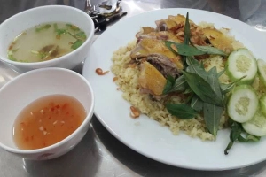 Quán Ăn Mai Phụng - Cơm Gà & Xôi Gà Phá Lấu