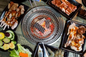 Nhà Hàng Mama BBQ - Buffet Nướng & Lẩu