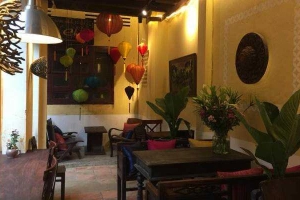 Mama Vegetarian Cafe