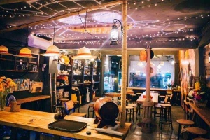 Mangana - One Piece Coffee Shop