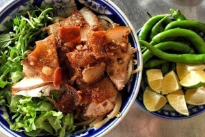 Mặt Trời Đỏ Cafe & Restaurant