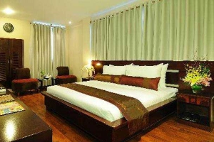 May Flower Hotel