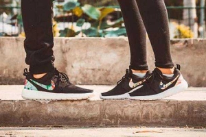 Mèo Râu Đen Shop - Cách Mạng Tháng 8